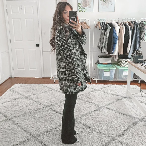 DKNY tweee Black And White Classic Double Breasted Blazer Size 10 - Picture 3 of 10